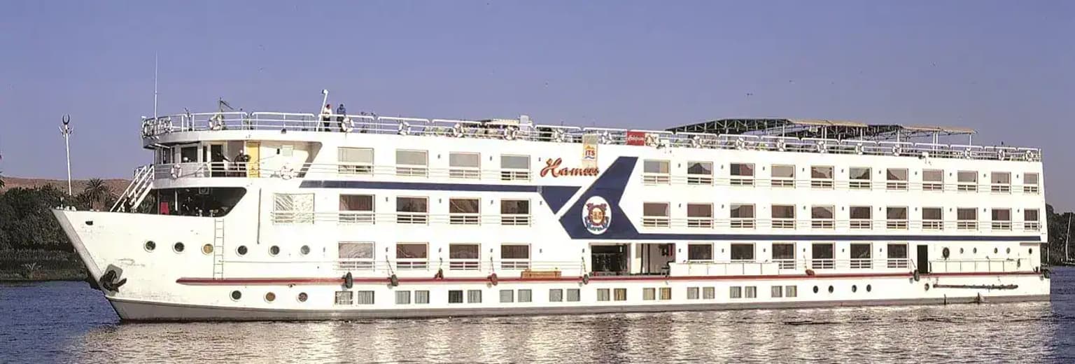 Movenpick Hamees Nile Cruise – luxury Nile river cruise ship