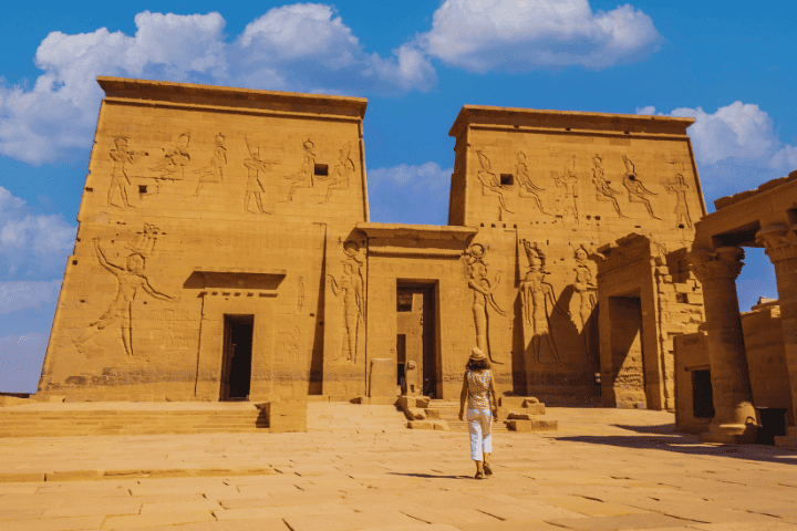 Exploring Egypt with Discovery Channel Insights: A Traveler’s Perspective